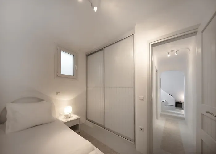 In Mykonos With Sea View And Pool *